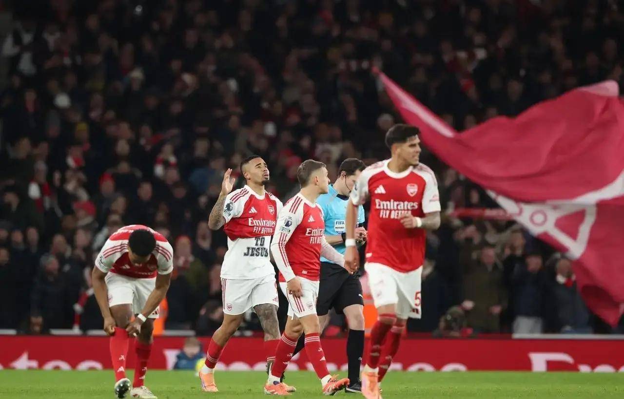 开云-包含从罗马冲刺阶段强势反弹到冲刺阶段拜仁慕尼黑调整名单以备法甲，拜仁慕尼黑遗憾出局备战欧联的词条